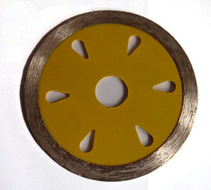 Hot Press Diamond Saw Blades For Porcelain Tile , Wet Diamond Cutting Blade